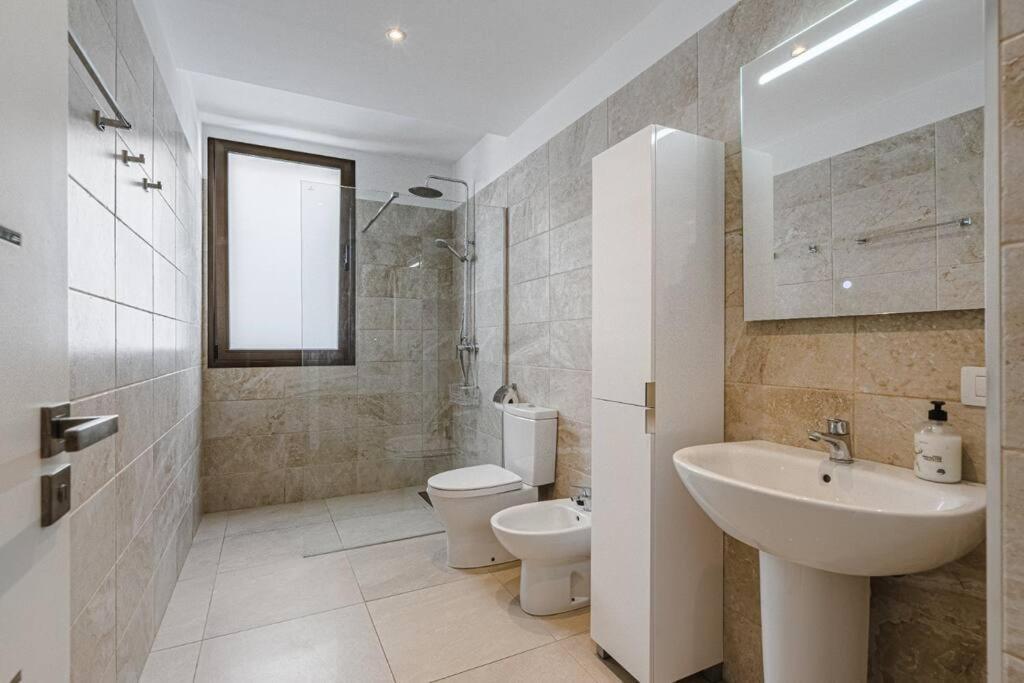 Villa Riviera De 4 Dormitorios Con Piscina. Адехе Екстериор снимка